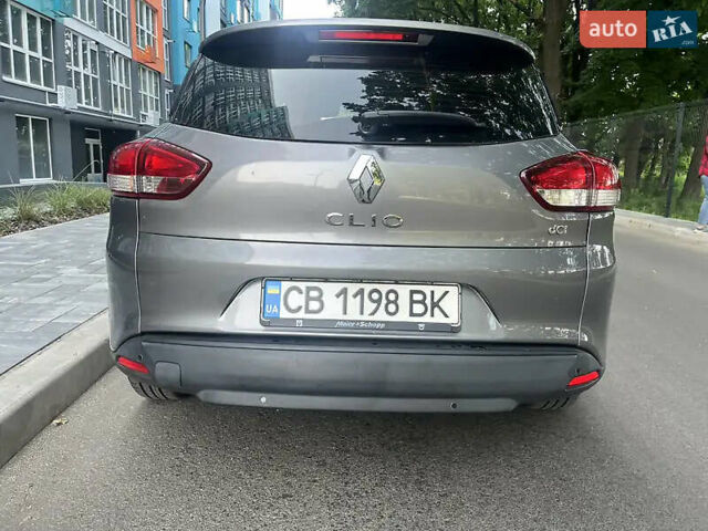 Серый Рено Клио, объемом двигателя 1.46 л и пробегом 175 тыс. км за 6990 $, фото 1 на Automoto.ua