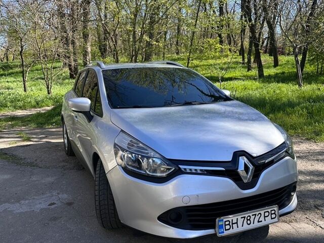 Серый Рено Клио, объемом двигателя 1.46 л и пробегом 320 тыс. км за 7200 $, фото 1 на Automoto.ua