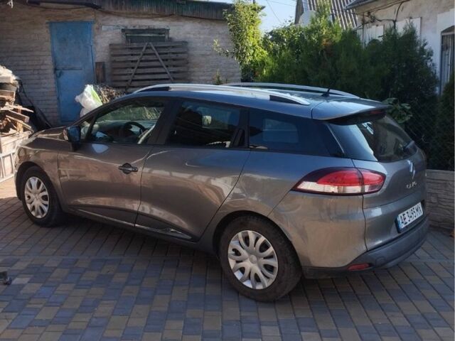 Сірий Рено Кліо, об'ємом двигуна 1.5 л та пробігом 180 тис. км за 8292 $, фото 1 на Automoto.ua