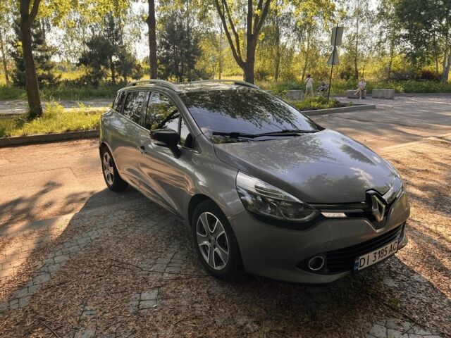Серый Рено Клио, объемом двигателя 1.5 л и пробегом 247 тыс. км за 6999 $, фото 1 на Automoto.ua