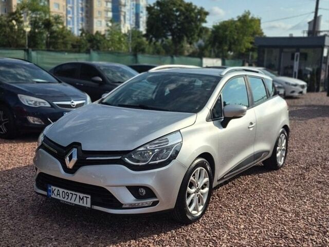 Серый Рено Клио, объемом двигателя 1.46 л и пробегом 151 тыс. км за 9500 $, фото 1 на Automoto.ua
