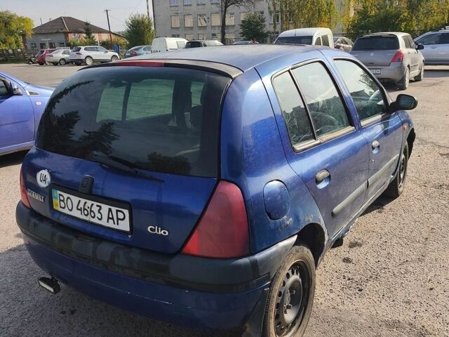 Синий Рено Клио, объемом двигателя 1.15 л и пробегом 300 тыс. км за 999 $, фото 1 на Automoto.ua