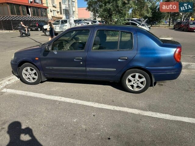 Синий Рено Клио, объемом двигателя 1.4 л и пробегом 340 тыс. км за 2100 $, фото 1 на Automoto.ua