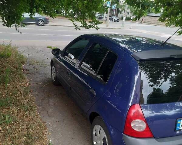 Синий Рено Клио, объемом двигателя 0 л и пробегом 187 тыс. км за 3500 $, фото 1 на Automoto.ua