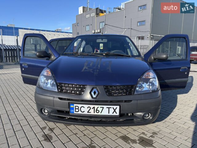 Синий Рено Клио, объемом двигателя 1.4 л и пробегом 272 тыс. км за 2800 $, фото 1 на Automoto.ua