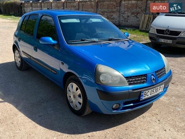 Синий Рено Клио, объемом двигателя 1.2 л и пробегом 214 тыс. км за 3300 $, фото 1 на Automoto.ua