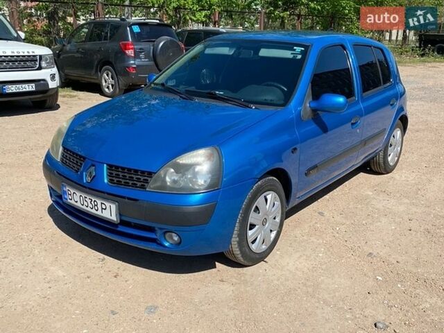 Синий Рено Клио, объемом двигателя 1.15 л и пробегом 214 тыс. км за 3550 $, фото 1 на Automoto.ua