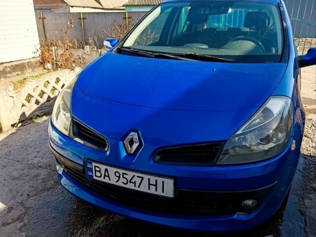 Синій Рено Кліо, об'ємом двигуна 1.39 л та пробігом 155 тис. км за 4500 $, фото 1 на Automoto.ua