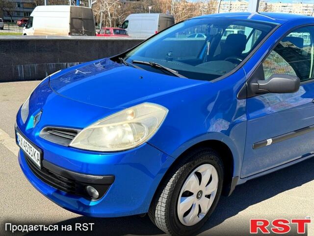 Синій Рено Кліо, об'ємом двигуна 1.2 л та пробігом 204 тис. км за 3900 $, фото 1 на Automoto.ua