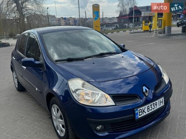 Синій Рено Кліо, об'ємом двигуна 1.6 л та пробігом 151 тис. км за 5700 $, фото 1 на Automoto.ua