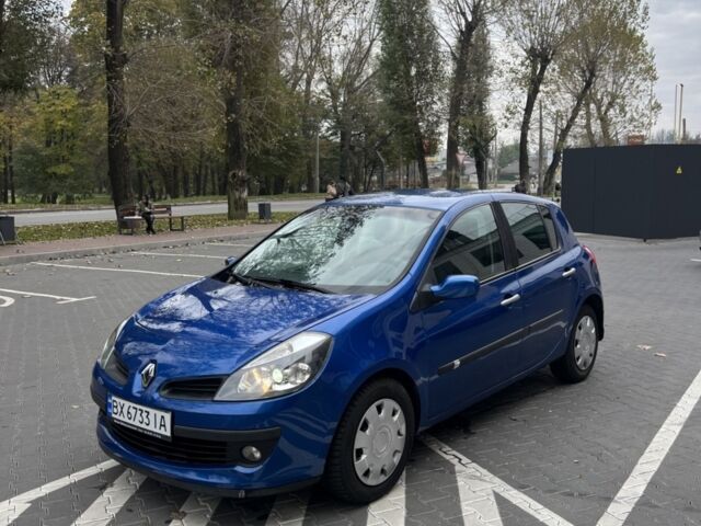 Синий Рено Клио, объемом двигателя 1.15 л и пробегом 175 тыс. км за 4800 $, фото 1 на Automoto.ua