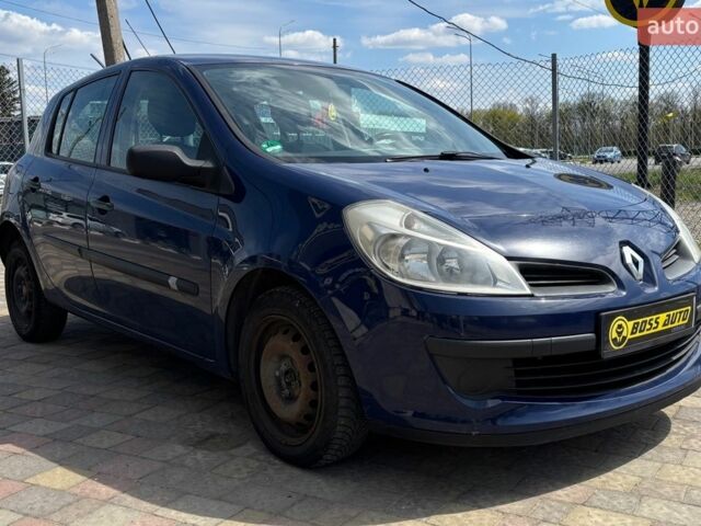 Синий Рено Клио, объемом двигателя 1.15 л и пробегом 224 тыс. км за 4190 $, фото 1 на Automoto.ua