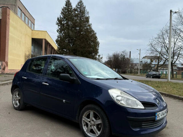 Синій Рено Кліо, об'ємом двигуна 1.15 л та пробігом 247 тис. км за 4500 $, фото 1 на Automoto.ua
