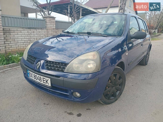Синий Рено Клио, объемом двигателя 1.2 л и пробегом 299 тыс. км за 2999 $, фото 1 на Automoto.ua