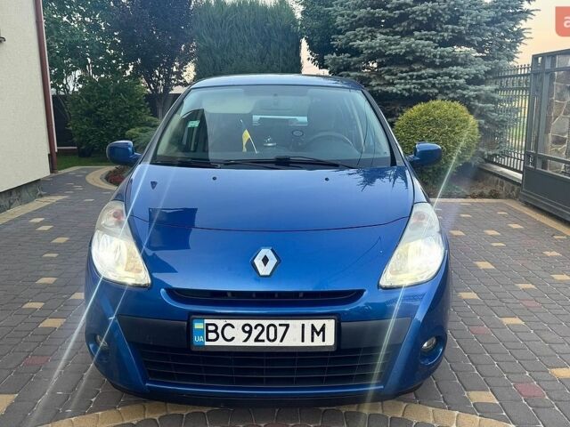 Синій Рено Кліо, об'ємом двигуна 1.46 л та пробігом 250 тис. км за 4700 $, фото 1 на Automoto.ua
