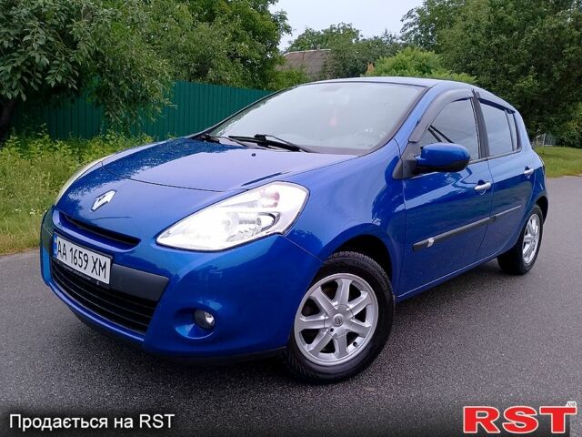 Синий Рено Клио, объемом двигателя 1.1 л и пробегом 239 тыс. км за 5200 $, фото 1 на Automoto.ua