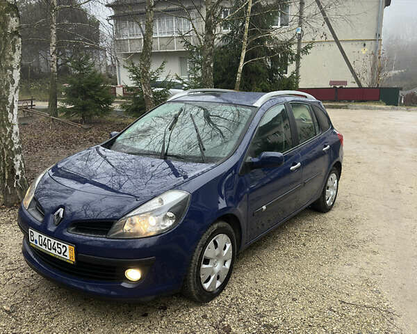 Синій Рено Кліо, об'ємом двигуна 1.6 л та пробігом 137 тис. км за 5800 $, фото 1 на Automoto.ua