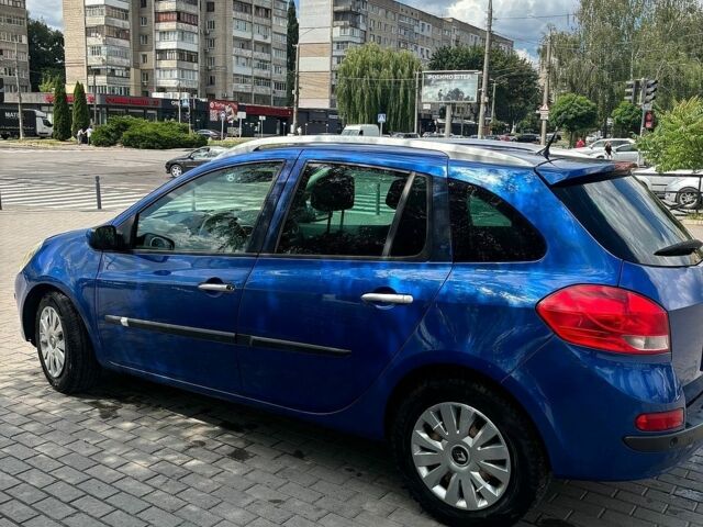 Синий Рено Клио, объемом двигателя 1.6 л и пробегом 233 тыс. км за 5100 $, фото 1 на Automoto.ua