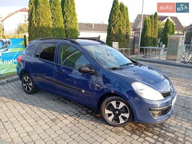 Синій Рено Кліо, об'ємом двигуна 1.5 л та пробігом 220 тис. км за 4800 $, фото 1 на Automoto.ua
