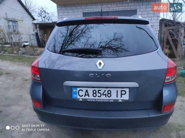 Синий Рено Клио, объемом двигателя 1.15 л и пробегом 206 тыс. км за 5300 $, фото 1 на Automoto.ua