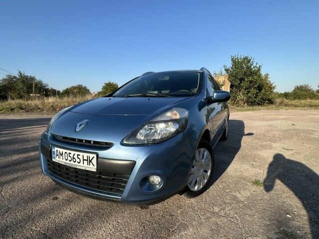 Синий Рено Клио, объемом двигателя 1.5 л и пробегом 180 тыс. км за 5800 $, фото 1 на Automoto.ua
