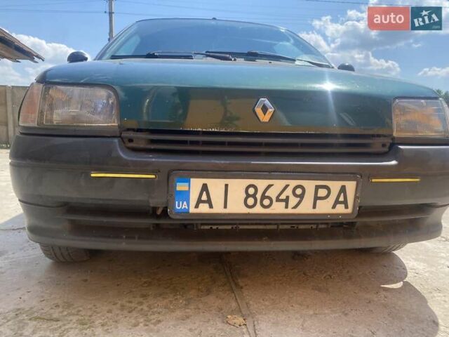 Зелений Рено Кліо, об'ємом двигуна 1.2 л та пробігом 254 тис. км за 1400 $, фото 1 на Automoto.ua
