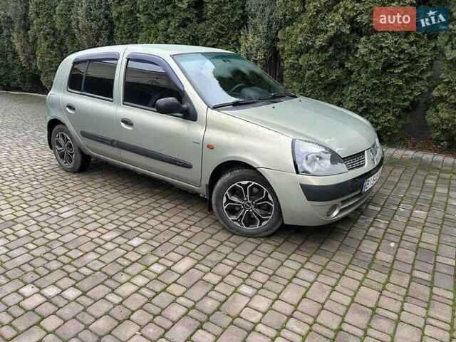 Зеленый Рено Клио, объемом двигателя 1.39 л и пробегом 156 тыс. км за 4500 $, фото 1 на Automoto.ua
