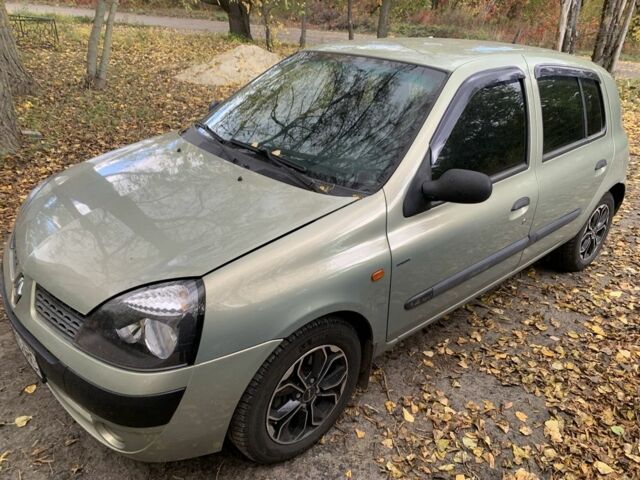 Рено Клио 2003 в Сумах на Automoto.ua Зеленый Рено Клио, объемом двигателя 1.4 л и пробегом 156 тыс. км за 4100 $, фото 1 на Automoto.ua