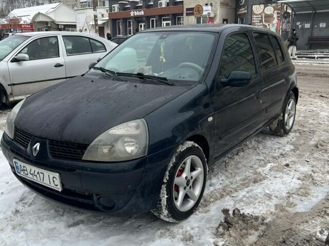 Зелений Рено Кліо, об'ємом двигуна 1.5 л та пробігом 270 тис. км за 3000 $, фото 1 на Automoto.ua