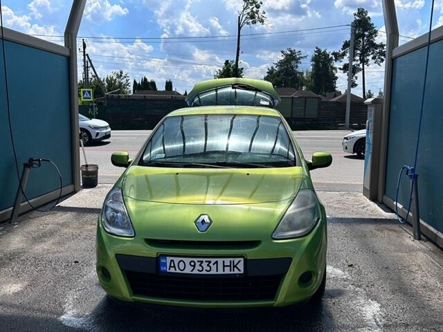 Зелений Рено Кліо, об'ємом двигуна 1.46 л та пробігом 180 тис. км за 5100 $, фото 1 на Automoto.ua