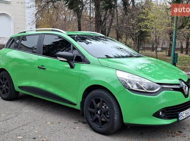 Зеленый Рено Клио, объемом двигателя 1.46 л и пробегом 250 тыс. км за 6750 $, фото 1 на Automoto.ua