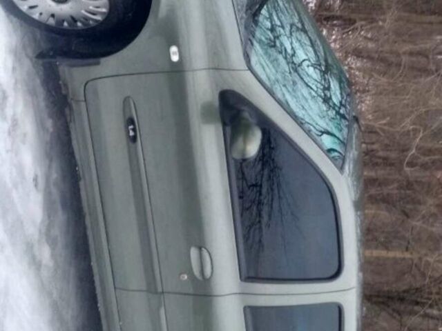 Зелений Рено Кліо, об'ємом двигуна 1.4 л та пробігом 230 тис. км за 4000 $, фото 1 на Automoto.ua