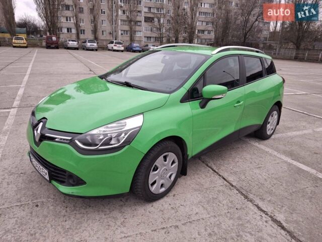 Зеленый Рено Клио, объемом двигателя 1.5 л и пробегом 257 тыс. км за 6300 $, фото 1 на Automoto.ua