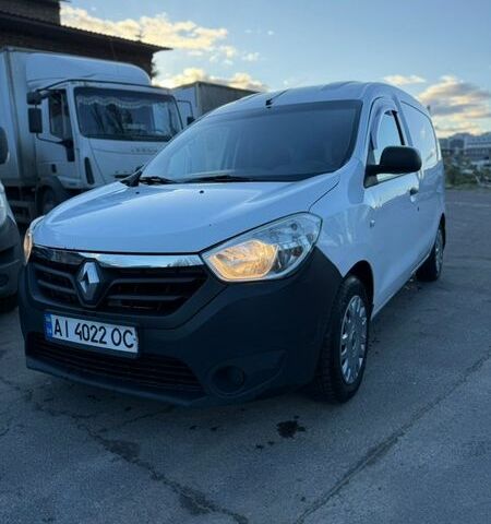 Белый Рено Dokker, объемом двигателя 1.6 л и пробегом 333 тыс. км за 4800 $, фото 1 на Automoto.ua