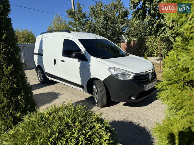 Белый Рено Dokker, объемом двигателя 1.46 л и пробегом 249 тыс. км за 7700 $, фото 1 на Automoto.ua