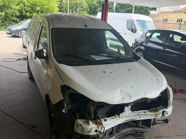 Белый Рено Dokker, объемом двигателя 1.46 л и пробегом 223 тыс. км за 4500 $, фото 1 на Automoto.ua