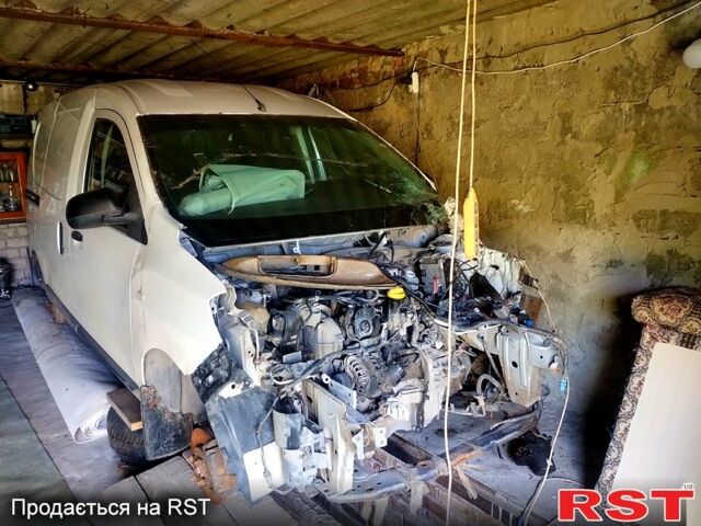 Білий Рено Dokker, об'ємом двигуна 1.5 л та пробігом 0 тис. км за 1500 $, фото 1 на Automoto.ua