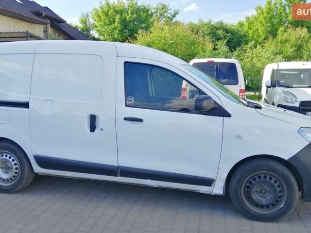 Білий Рено Dokker, об'ємом двигуна 1.6 л та пробігом 258 тис. км за 7000 $, фото 1 на Automoto.ua