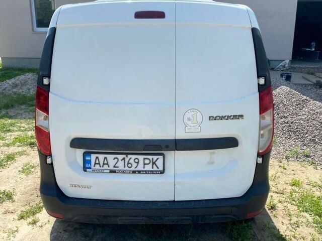 Білий Рено Dokker, об'ємом двигуна 1.5 л та пробігом 266 тис. км за 5200 $, фото 1 на Automoto.ua
