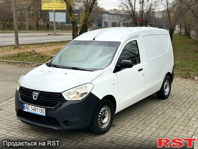 Белый Рено Dokker, объемом двигателя 1.5 л и пробегом 248 тыс. км за 5900 $, фото 1 на Automoto.ua