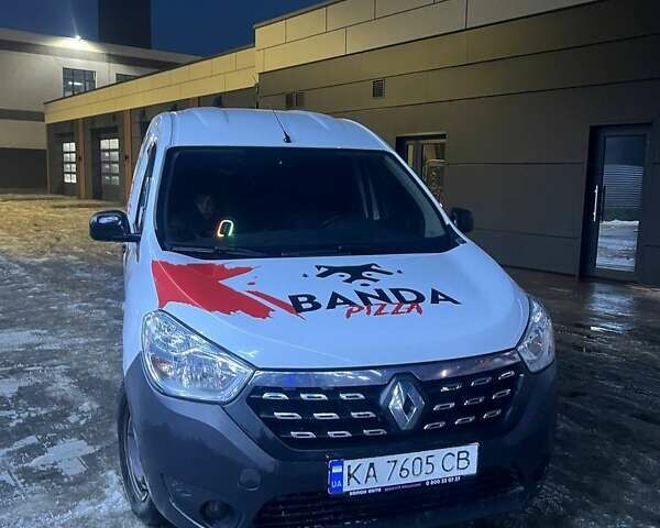 Белый Рено Dokker, объемом двигателя 1.5 л и пробегом 180 тыс. км за 8800 $, фото 1 на Automoto.ua