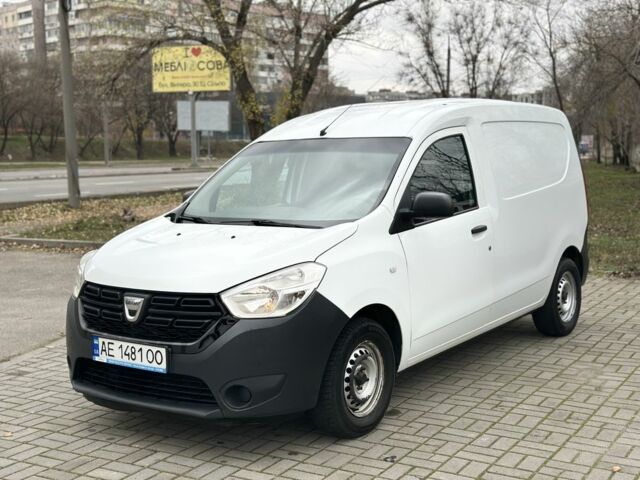 Білий Рено Dokker, об'ємом двигуна 1.5 л та пробігом 248 тис. км за 5900 $, фото 1 на Automoto.ua