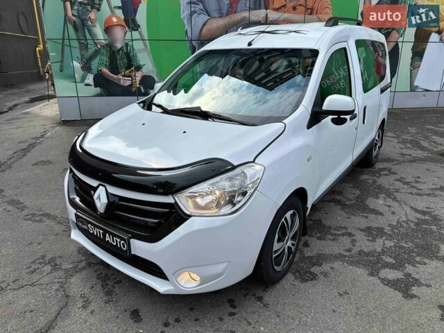 Белый Рено Dokker, объемом двигателя 1.5 л и пробегом 127 тыс. км за 7800 $, фото 1 на Automoto.ua