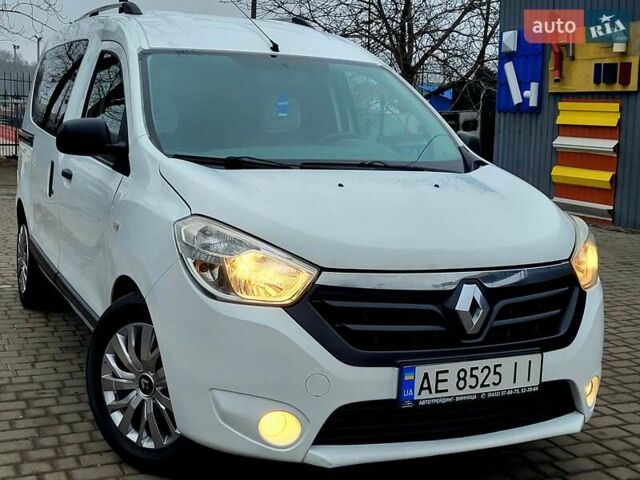 Белый Рено Dokker, объемом двигателя 1.5 л и пробегом 299 тыс. км за 7300 $, фото 1 на Automoto.ua