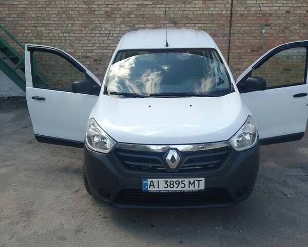 Білий Рено Dokker, об'ємом двигуна 1.46 л та пробігом 300 тис. км за 8500 $, фото 1 на Automoto.ua