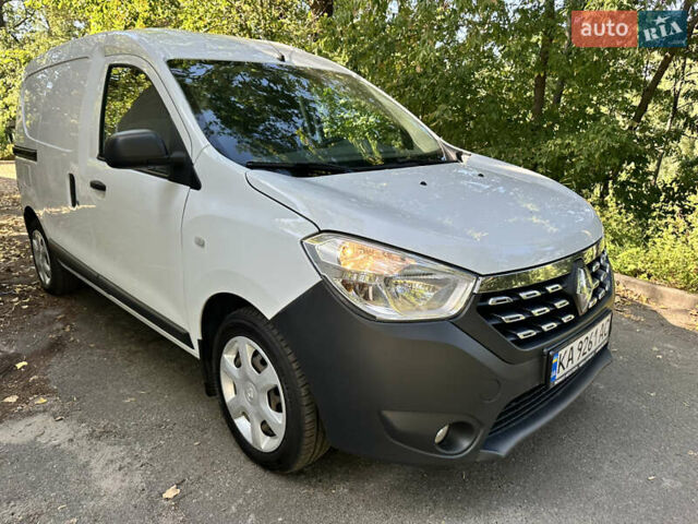 Белый Рено Dokker, объемом двигателя 1.5 л и пробегом 136 тыс. км за 8500 $, фото 1 на Automoto.ua
