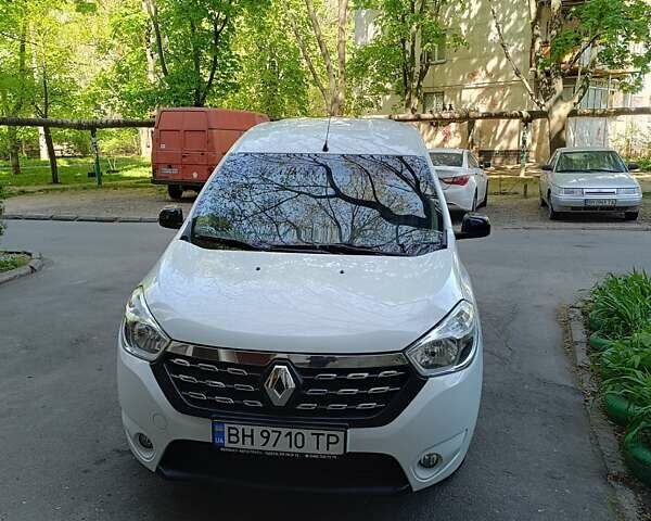 Белый Рено Dokker, объемом двигателя 1.5 л и пробегом 86 тыс. км за 14400 $, фото 1 на Automoto.ua