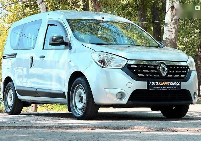 Рено Dokker, объемом двигателя 1.5 л и пробегом 268 тыс. км за 9900 $, фото 1 на Automoto.ua