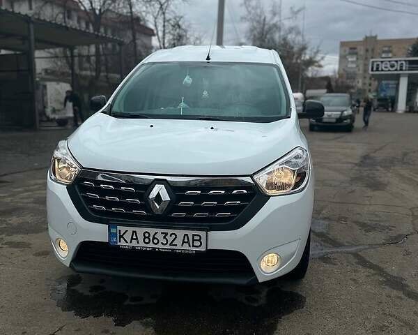 Рено Dokker, об'ємом двигуна 1.6 л та пробігом 82 тис. км за 13000 $, фото 1 на Automoto.ua