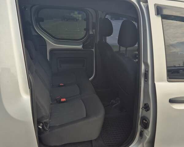 Сірий Рено Dokker, об'ємом двигуна 1.46 л та пробігом 240 тис. км за 8500 $, фото 1 на Automoto.ua